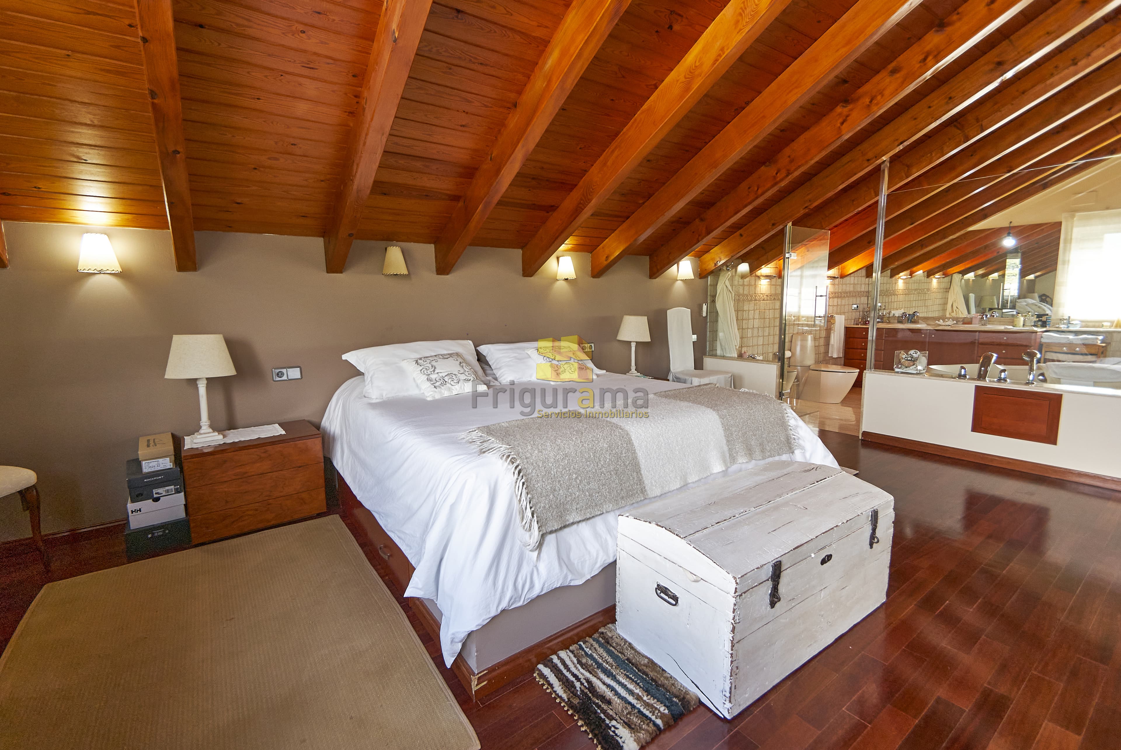 Casa / Villa